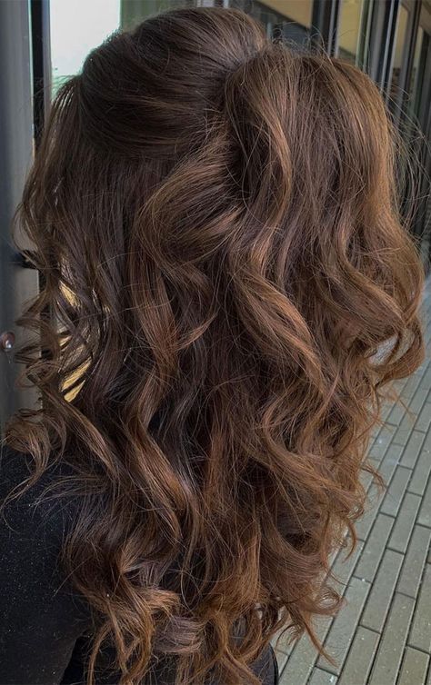 Ball Hair Half Up Half Down, Messy Half Up Half Down Ponytail, Curly Half Up Half Down Medium Hair, Easy Prom Hair For Short Hair, Half Up Have Down Hairstyles Prom, Half Up Prom Hair Medium, Half Up Half Down Prom Hairstyles Medium Length, Ball Hairstyles For Medium Length Hair, Half Up Half Down Prom Hair Shoulder Length