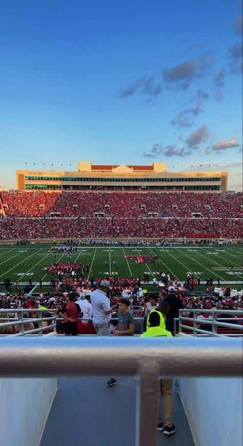 Texas Tech Football Stadium, Texas Tech Campus, Texas Tech University Aesthetic, Texas Tech Aesthetic, Texas Tech University Campus, Texas College Football, Houston University, Texas University, Texas Tech Football