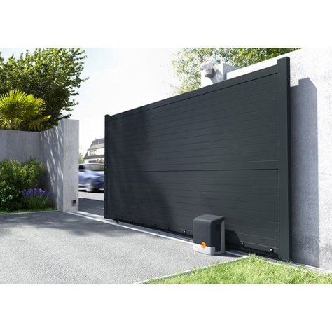 Modern Gates Driveway, Home Gate Design, Gate Designs Modern, Modern Gate, House Main Gates Design, House Fence Design, Modern Fence Design, Aluminium Gates, Front Gate Design