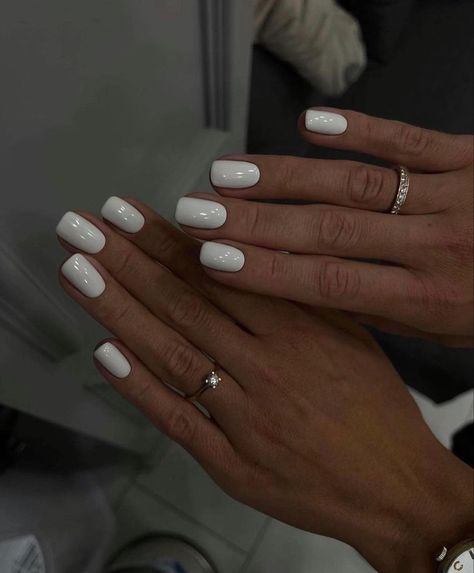 Bauch Tattoos, Milky Nails, Wow Nails, Nail Blog, Makijaż Smokey Eye, Nail Idea, White Nail, Nagel Inspo, New Year's Nails