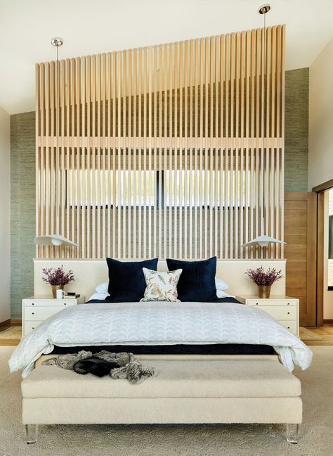 2020 Home of the Year: Elevated Magic - Colorado Homes & Lifestyles Bed In Centre Of Room, Partition Headboard, Bedroom With Bathroom Open Space, Bed In Middle Of Room, Wall Behind Bed, Bedroom Divider, Modern Partition Walls, Loft Designs, Headboard Wall