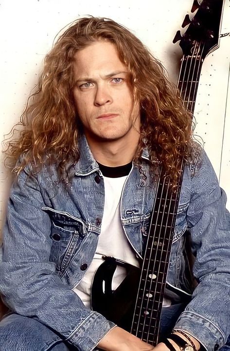 Jason Newsted 80s, 80s Metallica, Jason Newsted Metallica, Happy Birthday Jason, Jason Newsted, Heavy Metal Art, 80s Hair, Rock Chick, James Hetfield