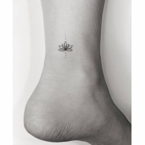 Small Fine Line Finger Tattoo, Tattoo Design For Ankle Women, Lotus Flower Tattoo Small Finger, Lotus Small Tattoo Simple, White Minimalist Tattoo Women, Lotus Dainty Tattoo, Lotus Flower Tiny Tattoo, Tiny Tattoos Lotus, Tatoos Woman Ankle Small