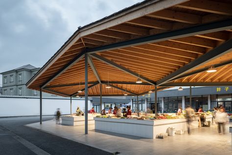 Gallery of Xiafu Farmers’ Market / Bengo Studio - 12 Outdoor Market Design, Farmers Market Design, Outdoor Farmers Market, Studio Floor Plans, Indoor Markets, Open Market, Public Market, Site Plans, Architecture Design Concept