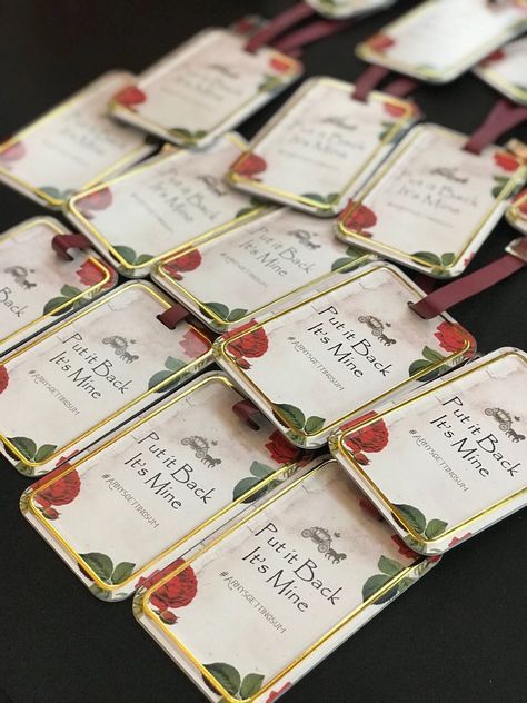 Wedding Luggage Tags Indian, Wedding Luggage Tags, Wedding Luggage, Wedding Guest Etiquette, Luggage Tags Wedding, Luxury Indian Wedding, Stationary Ideas, Indian Wedding Gifts, Event Stationery