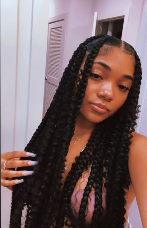 Silver Durag Outfit, Jumbo Knotless Box Braids Outfits, Jumbo Knotless Box Braids 4c Hair, Jumbo Braids 4c Hair, Jumbo Braids Hairstyles For Black Women, Boho Jumbo Box Braids, Jumbo Knotless Boho Box Braids, Jumbo Boho Twists Black Women, Jumbo Knotless Boho Braids