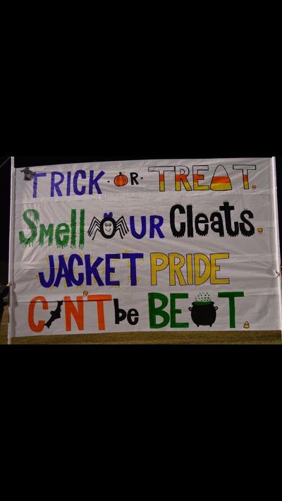 Best 25+ Pep rally ideas on Pinterest Football Spirit Signs, Pep Rally Ideas, Football Game Signs, Pep Rally Themes, School Spirit Ideas Pep Rally, High School Football Posters, Cheerleading Signs, Rally Ideas, Games For Teenagers