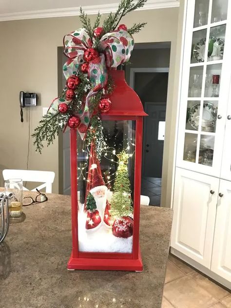 Christmas Lanterns Decorated Diy, Christmas Lanterns Decorated, Christmas Lantern Decor Ideas, Christmas Lantern Ideas, Diy Christmas Lantern, Xmas Lanterns, Lantern Christmas Decor, Christmas Urns, Holiday Lanterns