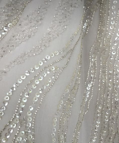 Pearl Embroidery Dress, Pearl Embroidery Designs, Sparkly Embroidery, Haute Couture Embroidery, Tambour Beading, Pearl Embroidery, Creative Textiles, Tambour Embroidery, Couture Embroidery