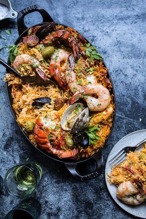 Paella Recept, Cooking Risotto, Chorizo Paella, Sicilian Food, Resep Seafood, Quirky Cooking, Homemade Breads, Seafood Paella, Paella Recipe