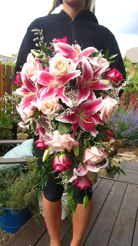 Star Gazer Lily Bouquet Wedding, Stargazer Lily Wedding Bouquet, Lilly Bouquets, Stargazer Lily Wedding, Stargazer Lily Bouquet, Gorgeous Bouquet, Pink Lillies, Lily Bouquet, Boquette Flowers