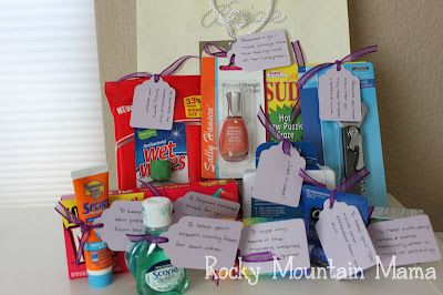 Bridal shower gift idea - airplane/honeymoon survival kit: crossword book, travel pillow, flip-flop slippers, Asprin, luggage tag, sleep mask, etc. Honeymoon Kit For Couple, Honeymoon Survival Kit, Honeymoon Kit, Honeymoon Gift Baskets, Bach Gifts, Honeymoon Basket, Honeymoon Shower, Best Bridal Shower Gift, Honeymoon Gift