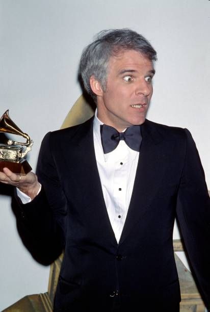 Steve Martin Wins His First Grammy Steve Martin 80s, Steve Martin Young, Steve Martin 70s, Young Steve Martin, Steve Martin And Martin Short, Steve Martin Movies, Connie Springer, Martin Short, Steve Irwin