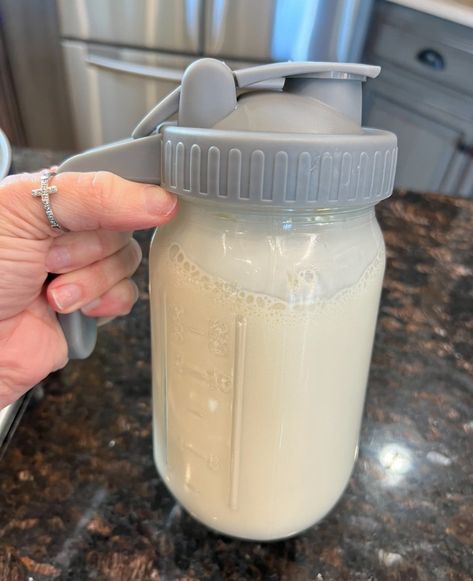 Homemade Low Carb Coffee Creamer, Keto Coffee Creamer Heavy Cream, Keto Creamer For Coffee Recipe, Zero Point Coffee Creamer, Healthier Coffee Creamer, Low Calorie Creamer, Homemade Keto Coffee Creamer, Sugar Free Creamer For Coffee, Carnivore Coffee Creamer