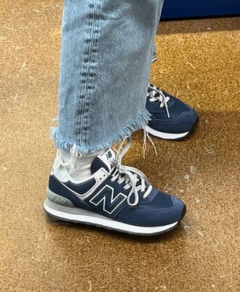 BUY HERE... ONLY £50!!!
MANY COLOURS New Balance Aesthetic, Navy Blue New Balance, Nb 574, Shoe Aesthetic, New Balance Shoe, New Balance Outfit, Navy Blue Shoes, Shoe Wishlist, New Balance 574