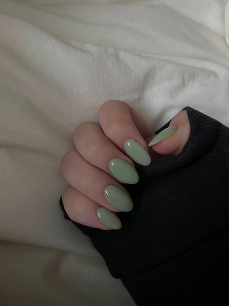 Solid Green Almond Nails, Ivory Green Nails, Tiana Green Nails, Sage Green Almond Nails, Light Green Gel Nails, Matcha Green Nails, Matcha Nails, Light Green Nails, Quinceanera Nails