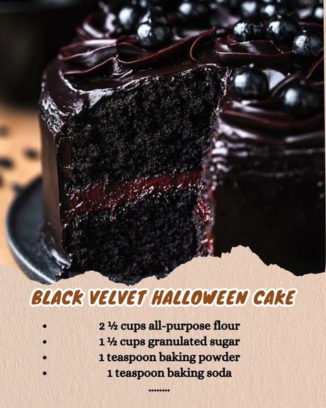 Easy Recipes Black Red Velvet Cake, All Black Cake, Black Velvet Cake Recipe, Chocolate Velvet Cake, Black Velvet Cake, Black Velvet Cakes, Raspberry Cake Recipes, Cotton Cake, Pumpkin Wedding