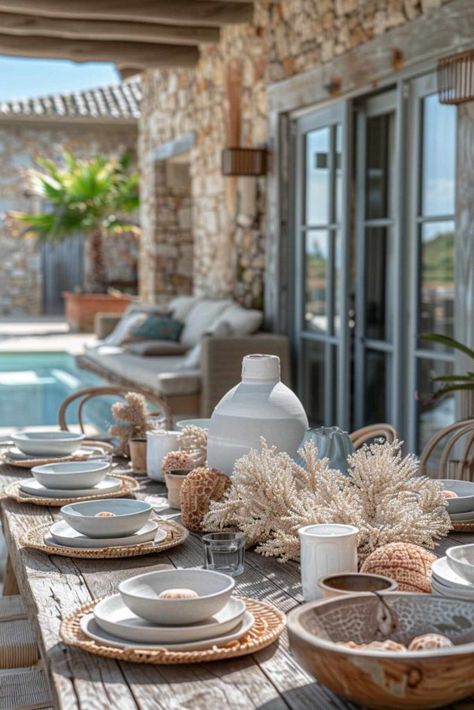 40 Outdoor Table Decor Ideas for Every Season 40 Outdoor Table Decor Ideas for Every Season Hostess Ideas, Outdoor Hosting, Beautiful Flatware, Table Settings Everyday, Outdoor Table Decor, Dining Ideas, Boat Decor, Outdoor Dining Spaces, Outdoor Table Settings