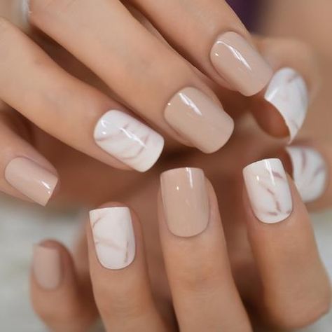 Ongles Beiges, Filmy Vintage, Manikur Kuku, Nagel Tips, Beige Nails, Smink Inspiration, Cute Gel Nails, Nagel Inspo, Short Acrylic Nails Designs