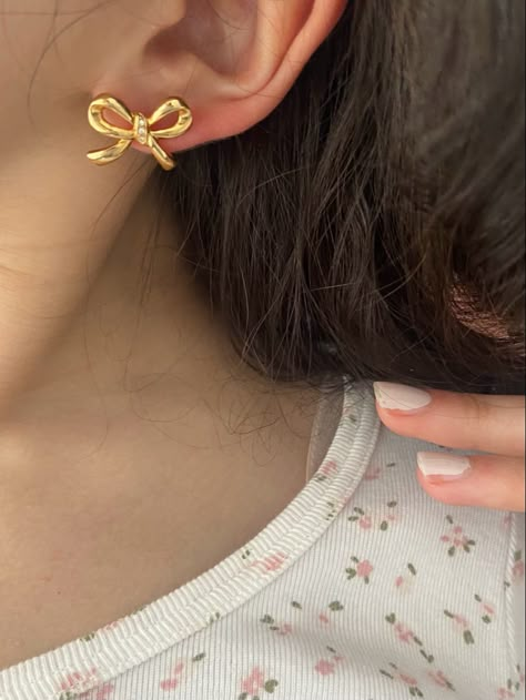 Detailed Jewelry, Bow Jewelry, Bow Knot, Silver Bow, Knot Earrings, Jewelry Lookbook, Earrings Cute, Earrings Women, Cute Bow