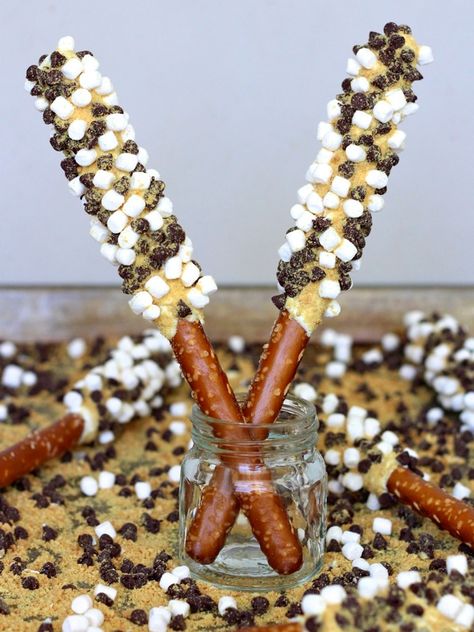 The Baker Mama, Pretzels Sticks, Baker Mama, Parable Of The Mustard Seed, Chocolate Covered Pretzels Recipe, Chocolate Covered Pretzel Sticks, Chocolate Pretzel Rods, Dipped Pretzel Rods, Pretzel Treats