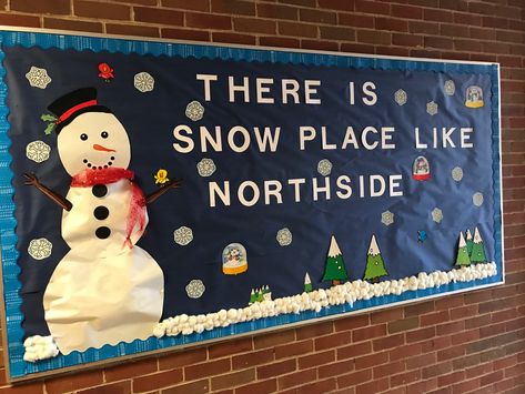 Middle School Winter Bulletin Board Ideas, Winter Work Bulletin Board Ideas, Winter Staff Bulletin Board, Holiday Classroom Bulletin Boards, Winter Pta Bulletin Board Ideas, Christmas Teacher Bulletin Board, Winter Bulletin Boards For Work, Winter Elementary Bulletin Boards, Winter Bulletin Boards For Middle School