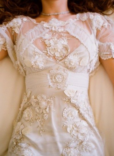 Vintage Wedding Photography, Claire Pettibone, Mode Vintage, Yule, Fancy Dresses, Dream Dress, Look Fashion, Vintage Wedding, Pretty Dresses