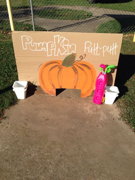 Pumpkin putt-putt for headstart/preschool fall festival. Was hugely popular with the kids! Fall Fest Fundraiser Ideas, Fall Party First Grade, Fall Senior Activities Ideas, Pumpkin Patch Theme, Fall Festival Booth, Halloween Games For Party, Fall Carnival Games, Fall Festival Activities, Games For Party