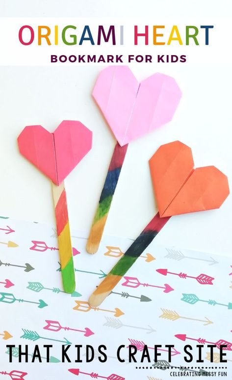 Origami Heart Bookmark for Kids - an easy origami craft for kids - ThatKidsCraftSite.com Hart Origami, Easy Origami Heart, Bookmark For Kids, Easy Origami For Kids, Diy Gifts For Mothers, Diy Mother's Day Crafts, Origami Ball, Origami Bookmark, Kids Origami