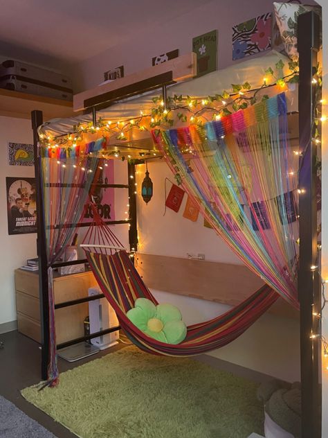 Hippy Room, Chill Room, Dorm Room Inspiration, Indie Room, Cute Bedroom Decor, Redecorate Bedroom, Cozy Room Decor, Pretty Room, Dreamy Room