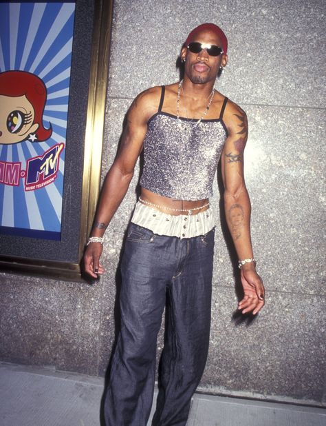 Denis Rodman, Crazy Celebrities, Dennis Rodman, Red Carpet Look, Mtv Videos, Radio City, Mtv Video Music Award, Video Music Awards, The Embrace