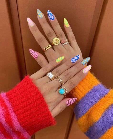 Nails Yellow, Nagellack Trends, Colorful Nail, Nails 2021, Summer Acrylic Nails, Nagel Inspo, Cat Kuku, Fire Nails, Funky Nails