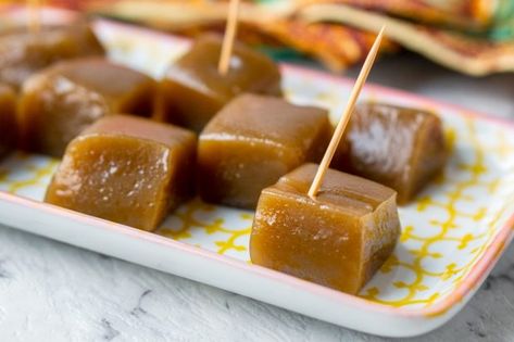 Dodol | Asian Inspirations Malaysian Food Desserts, Burmese Recipes, Asian Cakes, Malaysian Dessert, Grilled Bananas, Burmese Food, Kek Lapis, Indonesian Desserts, Asian Cake