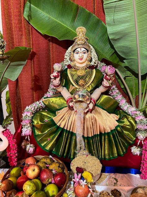 Varalakshmi Amman Decoration, Lakshmi Decoration Ideas, Vara Lakshmi Pooja Decoration, Gowri Pooja Decoration, Varamahalakshmi Decoration Ideas At Home, Varamahalakshmi Decoration Ideas, Varalakshmi Vratham Decoration, Varalakshmi Pooja Decoration, Varalakshmi Pooja