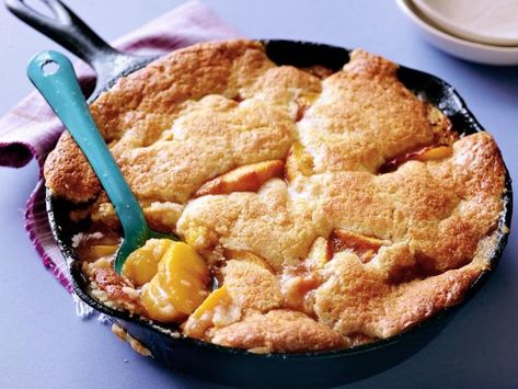 Get Bourbon Peach Cobbler Recipe from Food Network Bourbon Peach Cobbler, Tyler Florence Recipes, Florence Food, Peach Dessert Recipes, Tyler Florence, Peach Desserts, Peach Cobbler Recipe, Cobbler Recipe, Fruity Desserts