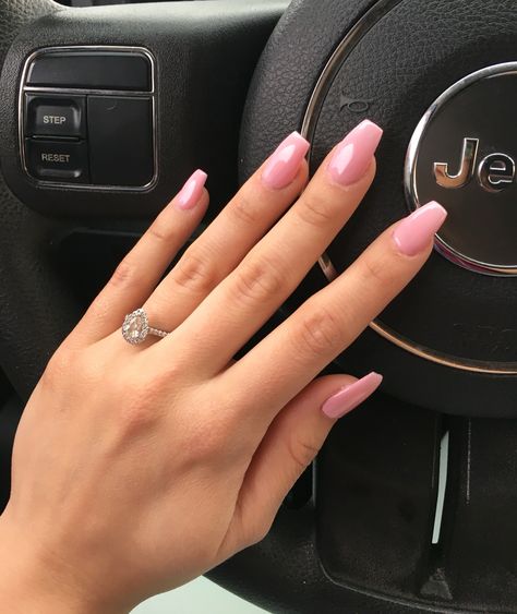 Light Pink Coffin Acrylic Nails Medium, Medium Coffin Pink Nails, Pink Coffin Short Nails, Light Pink Squoval Nails, Light Pink Nails Acrylic Coffin, Medium Length Coffin Acrylic Nails Pink, Light Pink Coffin Nail Ideas, Pink Nails Ballerina Shape, Short Coffin Shape Nails Pink