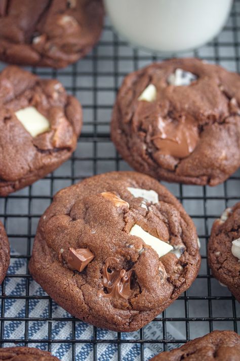 Triple Chocolate Chunk Chocolate Cookies – 5 Boys Baker Double Dutch Chocolate Cookies, Dutch Chocolate, Double Dutch, Chocolate Chunk, Triple Chocolate, Love Chocolate, Chocolate Cookies, Chocolate Lovers, Dream Come True