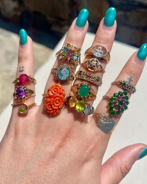 ✨ Add Some Colour to Your Style ✨ ⠀⠀⠀⠀⠀⠀⠀⠀⠀ Check out our vintage 9ct gold rings with beautiful, colorful gems! 🌈💍 These rings are perfect for adding a pop of color and a touch of history to your look 💎 ⠀⠀⠀⠀⠀⠀⠀⠀⠀ Shop these and hundreds of other vintage treasures on our website. Find your new favourite piece today! 💫 ⠀⠀⠀⠀⠀⠀⠀⠀⠀ #SorrellJewels #GoldRings #VIntageRings #VintageJewellery #AntiqueRings #GoldJewellery #AntiqueJewellery #PrelovedJewellery #ShopSmall #SmallBusiness Stacking Rings Ideas, Silver Vintage Rings, Colourful Rings, Gem Rings, Gold Stacking Rings, Rings Pearl, Christmas Ring, Rings Antique, Vintage Gold Rings