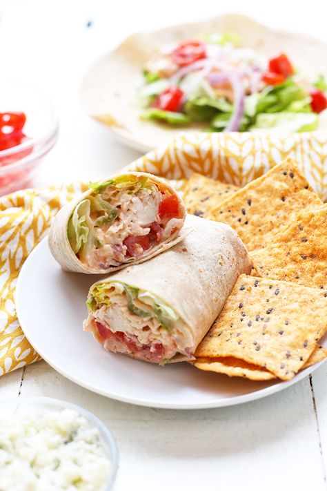 Chicken Wrap Meal Prep, Wrap Meal Prep, Casserole Enchilada, Buffalo Chicken Wrap Recipe, Chicken Wraps Healthy, Buffalo Chicken Wrap, Wraps Recipes Healthy, Buffalo Chicken Wraps, Pastas Recipes