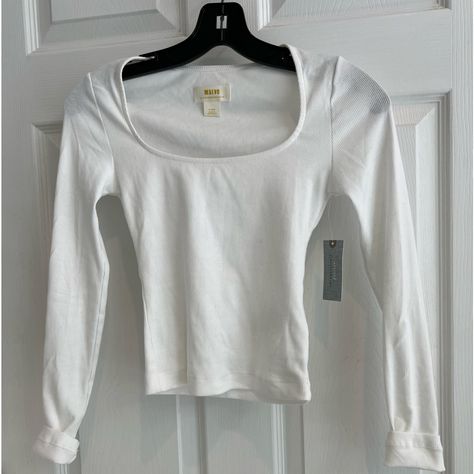 100% Cotton, Long Sleeves With Scoop Neckline. Sleeves Can Be Rolled Up. Brand - Maeve Nwt Cute Tops Png, Long Sleeve Shirts Aesthetic, Undershirt Long Sleeve, Cute Long Sleeve Tops, Long Sleeves Outfit, White Long Sleeve Shirt Outfit, Long Sleeve Shirt Outfits, Crop Tops Long Sleeve, Black Sequin Top