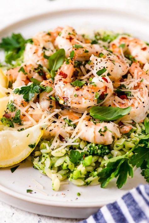 Broccoli Orzo, Easy Shrimp Scampi, Orzo Recipe, Shrimp Scampi Recipe, Shrimp And Broccoli, Orzo Recipes, Scampi Recipe, Easy Shrimp, Giada De Laurentiis