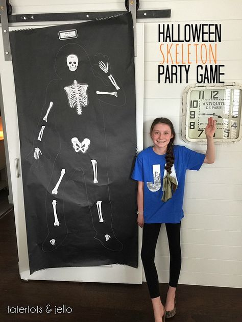 Halloween Skeleton Party Game printables via @tatertotsjello Halloween Carnival Games, Pumpkin Carving Party Invitations, Skeleton Party, Classroom Halloween, School Halloween Party, Pumpkin Carving Party, Valentine's Party, School Halloween, Recipe Tutorial