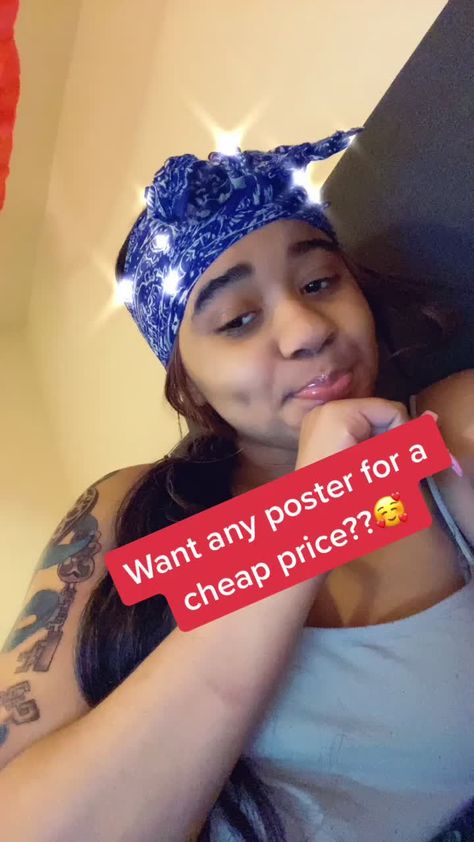 Fedex Poster Hack, How To Print Posters Cheap Tik Tok, Cheap Posters Hack, Fedex Poster, Cheap Posters, Best Friends Funny, Free Poster, Make Your Own Poster, Friends Funny