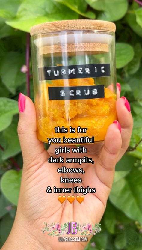 Inner Thigh Darkness, Body Scrub Homemade Recipes, Skin Lightening Diy, Turmeric Scrub, Dark Inner Thighs, Dark Armpits, Body Scrub Recipe, Homemade Scrub, Dark Underarms