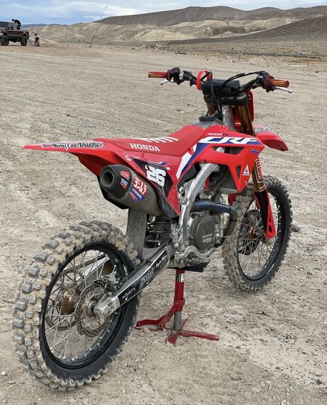 250cc Dirt Bike, Motor Bike Aesthetic, Dm 200, 125 Dirt Bike, Pulsar 200ns, Honda Crf 250, Yamaha Dirt Bikes, Honda Dirt Bike, Dirt Motorcycle