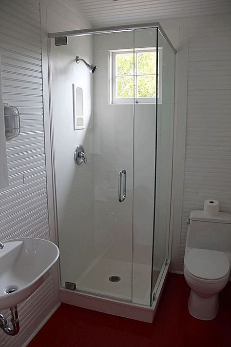 Makeover Kamar Mandi, Toilette Design, Bathroom Remodel Cost, Small Bathroom Renovations, Bathroom Design Layout, Budget Bathroom Remodel, Small Bathroom Renovation, Shower Toilet, Bilik Mandi