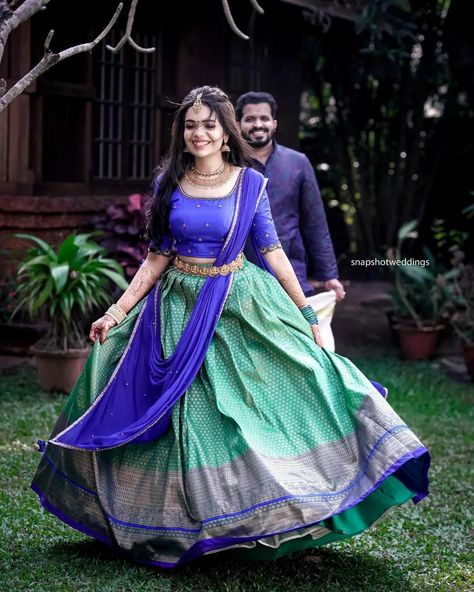 Couple Marriage Outfit Indian, Engagement Half Saree, Hindu Engagement Dress Kerala, Traditional Engagement Dress, Engagement Preparation, Onam 2024, Saree Hairstyle, Velvet Blouse Design, Saree For Wedding Function