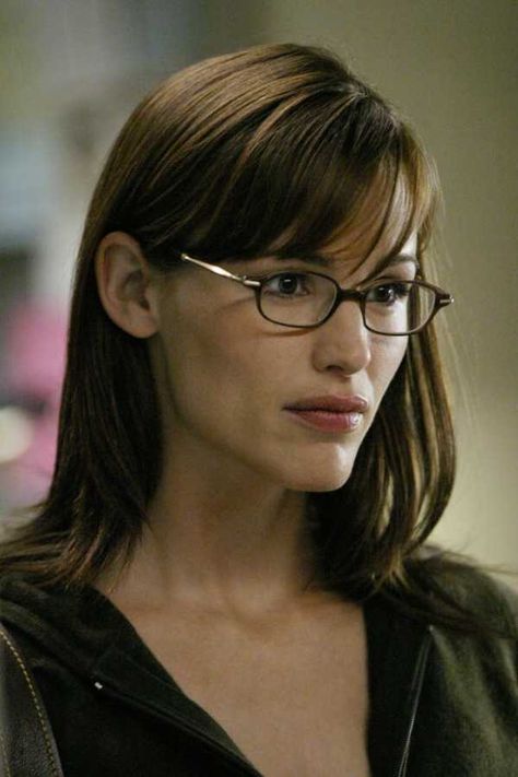 Jennifer Garner as Sydney Bristow on Alias Sydney Bristow, Women With Glasses, Halloween Costumes For Women, Jennifer Garner, Costumes For Women, Sydney, Halloween Costumes