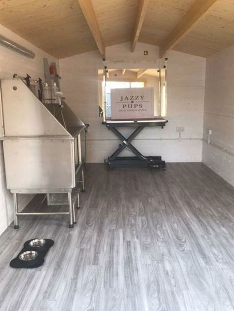 Grooming Trailer, Dog Baths, Dunster House, Dog Grooming Salon Decor, Animal Grooming, Dog Bath Tub, Pet Grooming Business, Woodland Cabin, Grooming Ideas