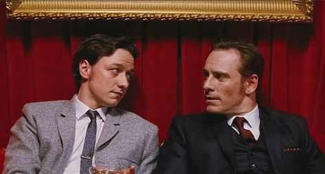 There's so much tension when they look at each other, that I would actually watch a whole movie featuring just them staring into each others eyes. 😩❤ Staring At Each Other, Charles Erik, X Men Funny, James Mcavoy Michael Fassbender, Erik Lehnsherr, Creator Studio, Charles Xavier, Mcu Marvel, Obsessed With Me